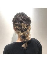 ネオヘアー 京成曳舟店(NEO Hair)&nbsp;編みおろし×インナーカラー