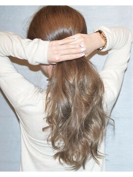 コーボ 柏(COVO) 【COVO柏/小鴨俊彦】アプリエでハイ透明感カラー