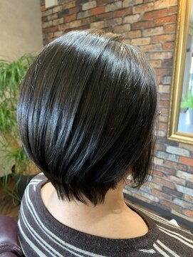 サミュゼ(s'amuser) スタイリッシュボブ