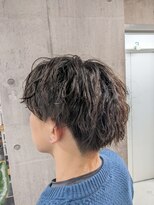 トゥーミー(to mee)&nbsp;★今どきNo.1★ソフトツイストパーマ【新田】[カーキベージュ]