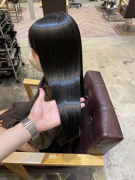 コア 梅田茶屋町店(Core) 髪質改善＊大人かわいいヘア＊美髪のススメ【Core梅田】