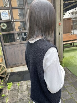 ミント(mint) オリーブグレージュ/オリーブグレー/くすみカラー/赤み除去