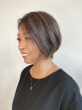 セロ 東辻井店(SERO) 【SERO東辻井】前下がりボブ_大人ハイライト_グレージュ