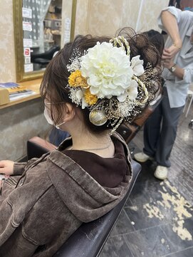 ヘアセットアンドエクステンションショールーム(SHOW ROOM) 成人式高めアップ