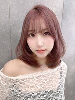 クム(kumu)&nbsp;ミディアム/顔周りおくれ毛/韓国レイヤー/20代/30代/名古屋/栄