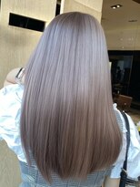 アマトウキョウスマートサロン(AMA TOKYO×Smart Salon)&nbsp;ヘーゼルベージュ　　レイヤーカット　海外風