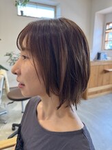 イリ ひし形ボブ