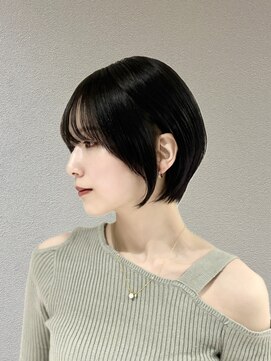 ノブレス ノアール(NOBLESSE NOIR) 大人上品ショート