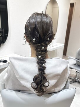 ベル サウス(BHEL south) 大人気！編み下ろしヘア 【 津市/久居 】