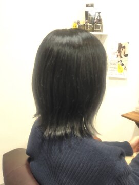 ヘアー グリーン(hair green) 40代50代60代/外ハネボブ/黒髪ストレート/大人ボブ