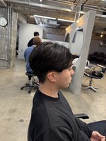リラクオーレメンズ(LIRA CUORE men's) シャドウパーマ/メンズ縮毛矯正/毛流れセンターパート