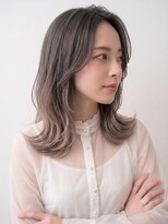 コア(CoRe.gn)&nbsp;透明感髪質改善カラーグレージュレイヤーミディくびれ夏カラー