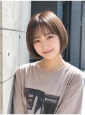 切りっぱなしボブ×ベージュ