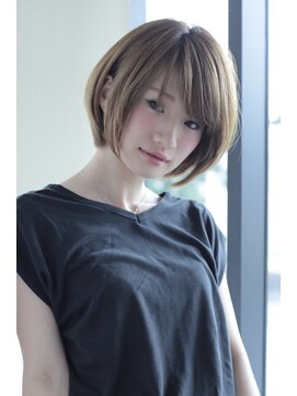 ネオリーブウリ 二子玉川店(Neolive uri) 〈〈二子玉川/Uri〉〉　大人モテショートボブ