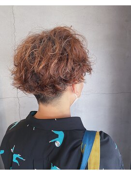 ペタル (PETAL) 刈り上げマッシュパーマ