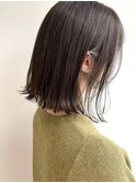 切りっぱなしボブ × olive beige