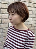 ピンクカラーのショートヘア