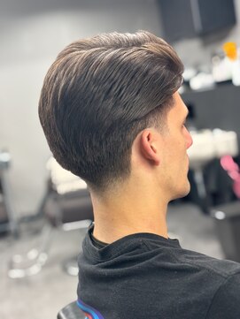 ヘアーラボ 樟葉(Hair Labo) UK VIBES taper fade