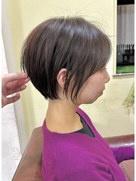 ハピネス クローバー 学園前店(Happiness CLOVER) 大人かわいい☆ショート/小顔/ショートボブ/レイヤー/白髪/前髪