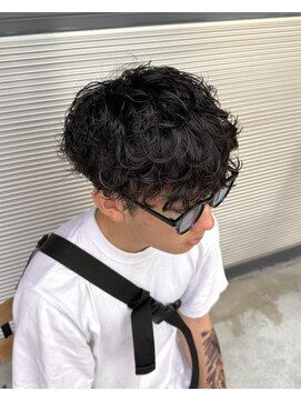 トゥイン 八王子(TWIN) メンズシャドウパーマ