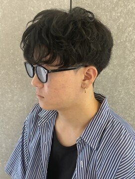 ニアウ 太田店(Niau) シャドウパーマ波巻きスパイラルパーマメンズパーマ群馬太田眉毛