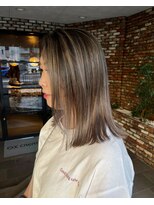 OX CREATION 椥辻 オックスクリエーション 切りっぱなしボブ ハイライトカラー 白髪ぼかし