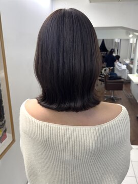 インビテーション(invitation) アッシュベージュ 大人ベージュ 春カラー