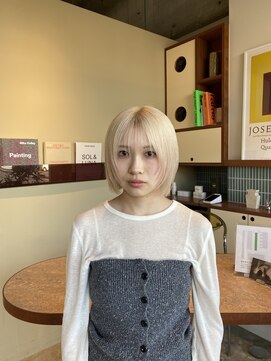 ニト(nito) white blond