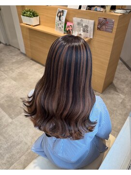 ジーナ 梅田(Zina) アンブレラカラー