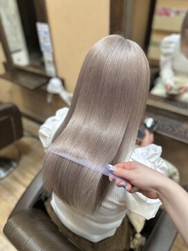 モアムー(Moremuu) 【Maho】ホワイトベージュ