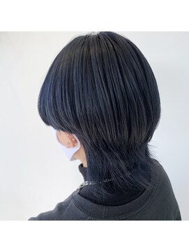 ロナ 岡崎竜美丘店(RONA) くらげカット/ネイビーカラー