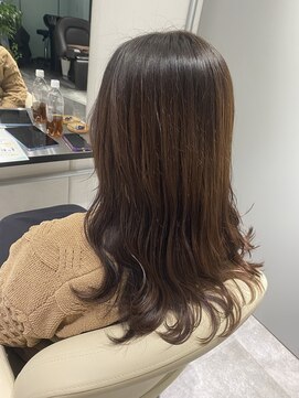 ローレイヤー透明感グレージュ　心斎橋