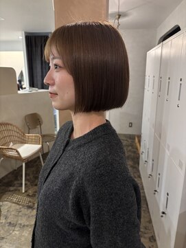 ユッカ 梅田(YUCCA) 【 YUCCA 】大人可愛い20代30代/ミニボブ/オリーブベージュ