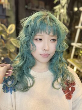 リノショアーズ 日本大通り店(RINOSHORES) "横浜日本大通り"『落ち着いた都会の色を纏う大人洗練スタイル