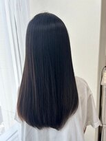 サロン デュッカ(Salon Duka) ツヤツヤロングヘア