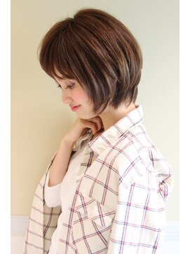 レウナ 外苑前(Reuna) 黒髪・コンパクトで可愛い小顔ショート【外苑前・青山・表参道】