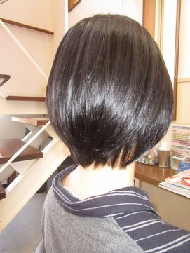 コアフィールフィス(COIFFURE fils) 【見附・今町】ショートボブ　髪質改善トリートメント