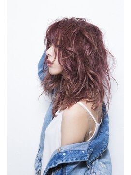 ミエル ヘア 新宿(miel hair) 〈mielhair新宿〉韓国 イルミナ 艶ピンクミディ