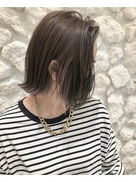 モアナ バイ ヘッドライト 武蔵小杉店(Moana by HEADLIGHT) Moana【武蔵小杉】#インナーカラー#切りっぱなしボブ#大人可愛い