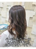 ベージュ系カラーはどんなお洋服にも合わせやすい♪
