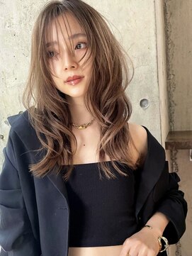 サイン 渋谷(SIGN) 韓国ヘアレイヤーロンググレーベージュ前髪パーマ黒髪