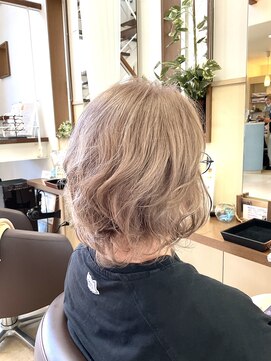 コア フィール ア デイ(COIFFURE A DAY) M3D髪質改善トリートメント