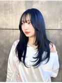 レイヤーカット×ブルーカラー