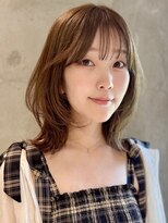 シックス(SIX) NAO ベージュ/オリーブ/ふんわりミディアム/レイヤー/表参道渋谷
