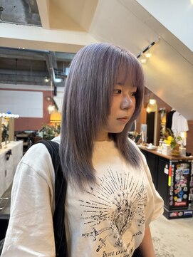 チャプター 問屋町(chapter) ケアブリーチホワイトラベンダーグレージュ顔まわりレイヤー