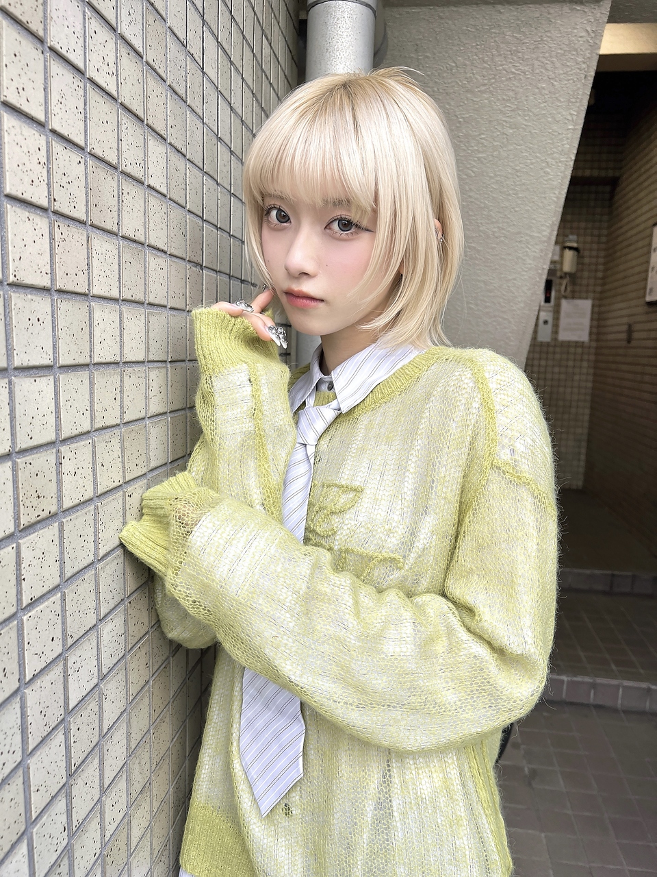 レイヤーボブ/レイヤーカット/ウルフカット/ブロンド/横浜