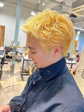 カフカ 亀有(KAfKA) スパイキーショートorフェザーショート