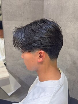 ノヴァ 天王寺(NOVA) 曲がる縮毛　センターパート