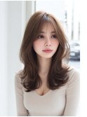 オリーブベージュシースルーバングクビレレイヤーミディアム