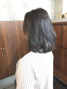 ビーセオリー 砥部店(B.theory) 大人ミディアム